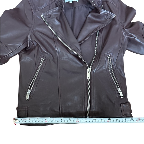 REISS
Tallis Leather Moto Jacket size 6 US in great like new condition - Picture 8 of 12